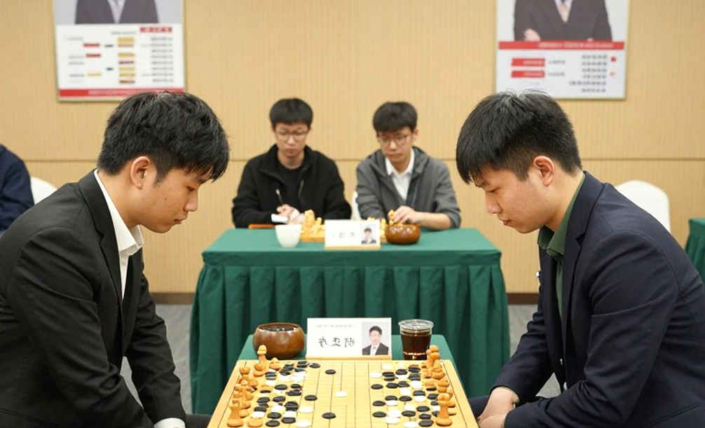 Ấn Độ lần đầu vô địch Chess Olympiad 2026: Bàn cờ đổi màu, lịch sử được viết lại