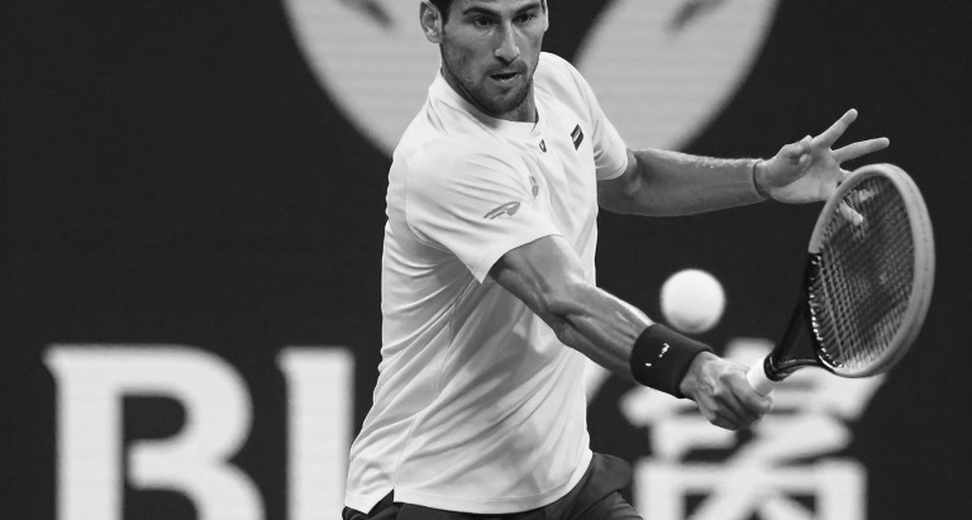 US Open 2026: 3 giờ 33 phút sáng và cái giá của một phiên thi đấu bị dồn